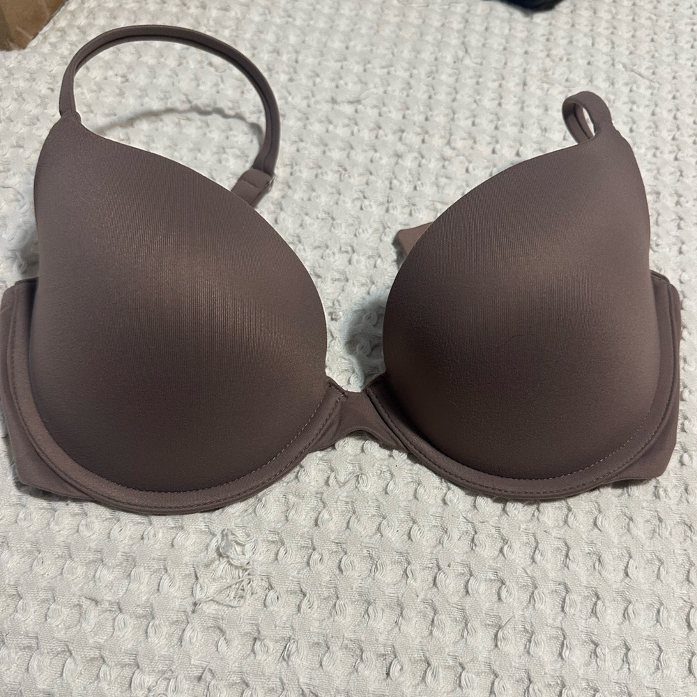 Skims bra